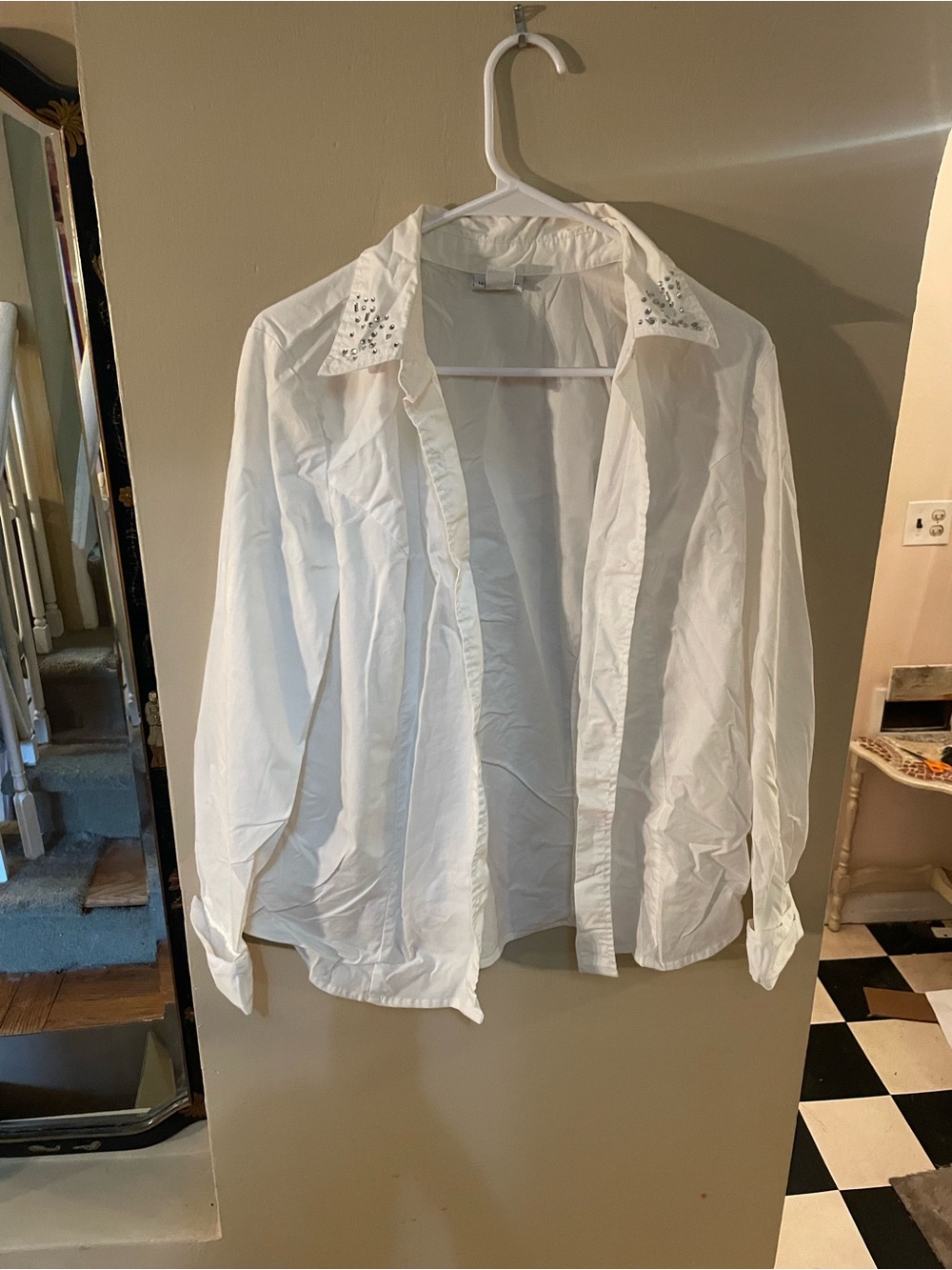 Jaclyn Smith White Dress Shirt with Embellished Collar